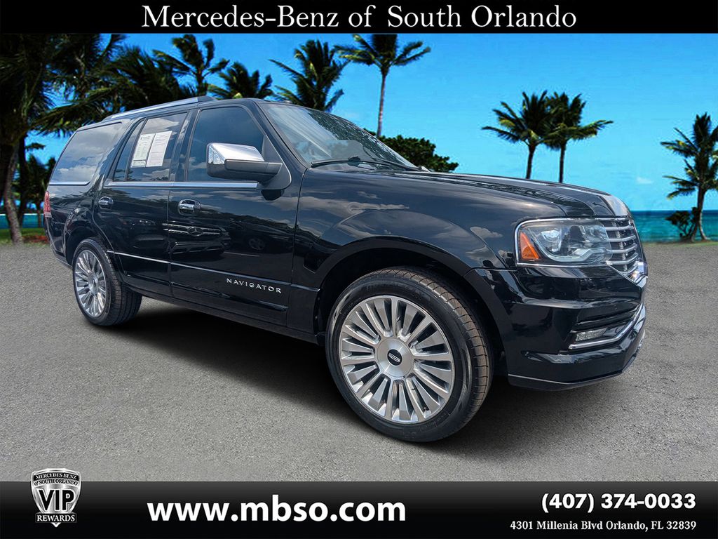 2017 Lincoln Navigator Reserve's photo