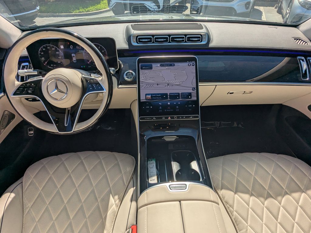 2024 Mercedes Benz S 580 4MATIC photo 2