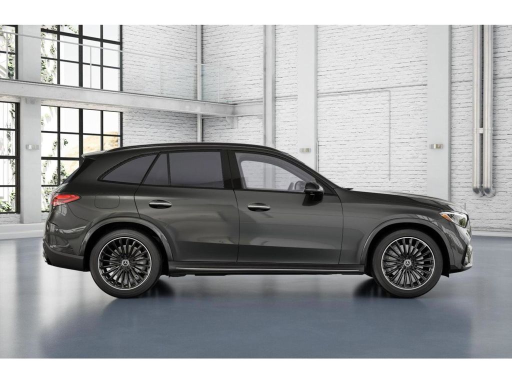2026 Mercedes Benz GLC 300 4MATIC photo 2