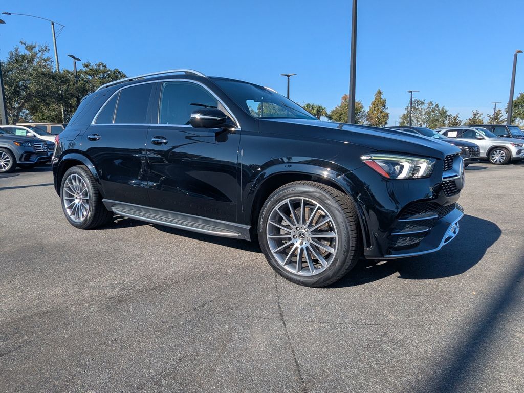 2022 Mercedes-Benz GLE GLE450's photo