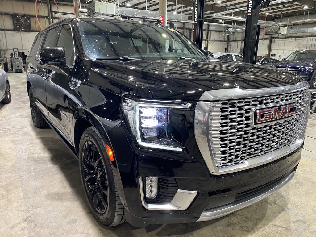 2023 GMC Yukon Denali AWD's photo