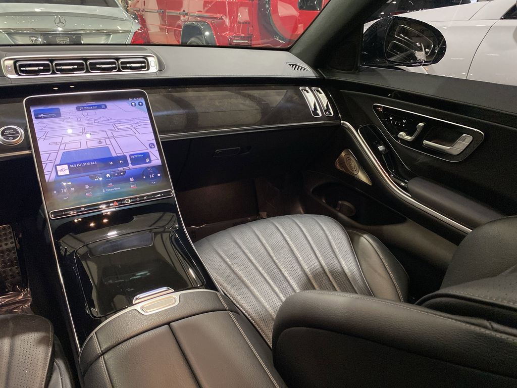 2022 Mercedes Benz S 500 4MATIC photo 3