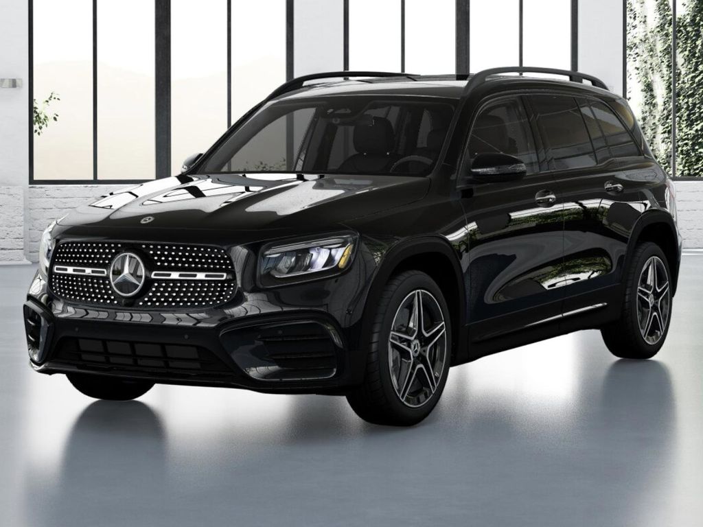 2026 Mercedes-Benz GLB GLB 250's photo