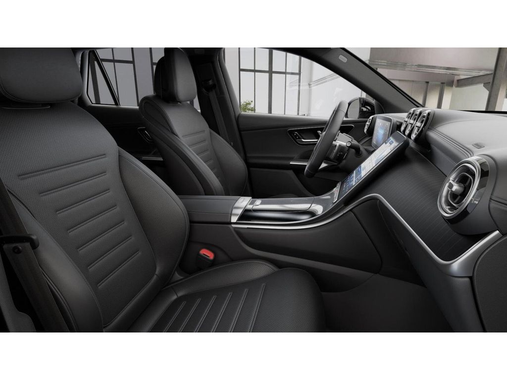 2026 Mercedes Benz GLC 300 4MATIC photo 4