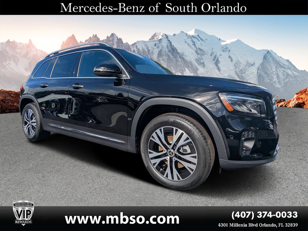 2024 Mercedes-Benz GLB Base's photo