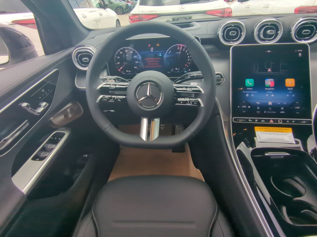 2025 Mercedes Benz GLC 350e 4MATIC photo 3