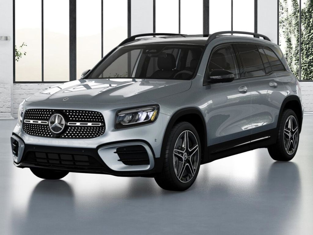 2026 Mercedes-Benz GLB GLB 250's photo