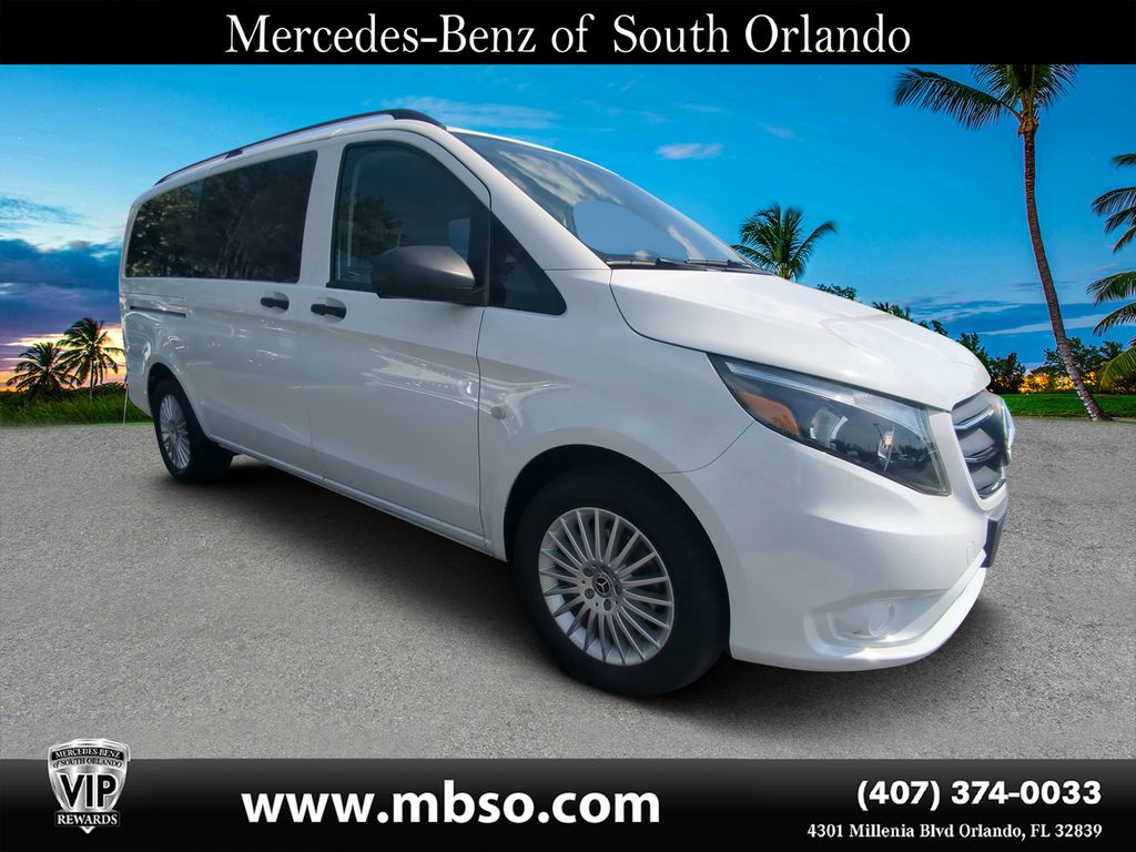 2023 Mercedes-Benz Metris Minivan/Van 
