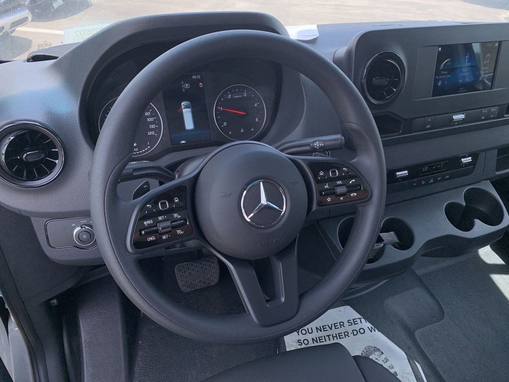 New 2024 Mercedes-Benz Sprinter 3500 Cab Chassis 170 WB Cab/Chassis