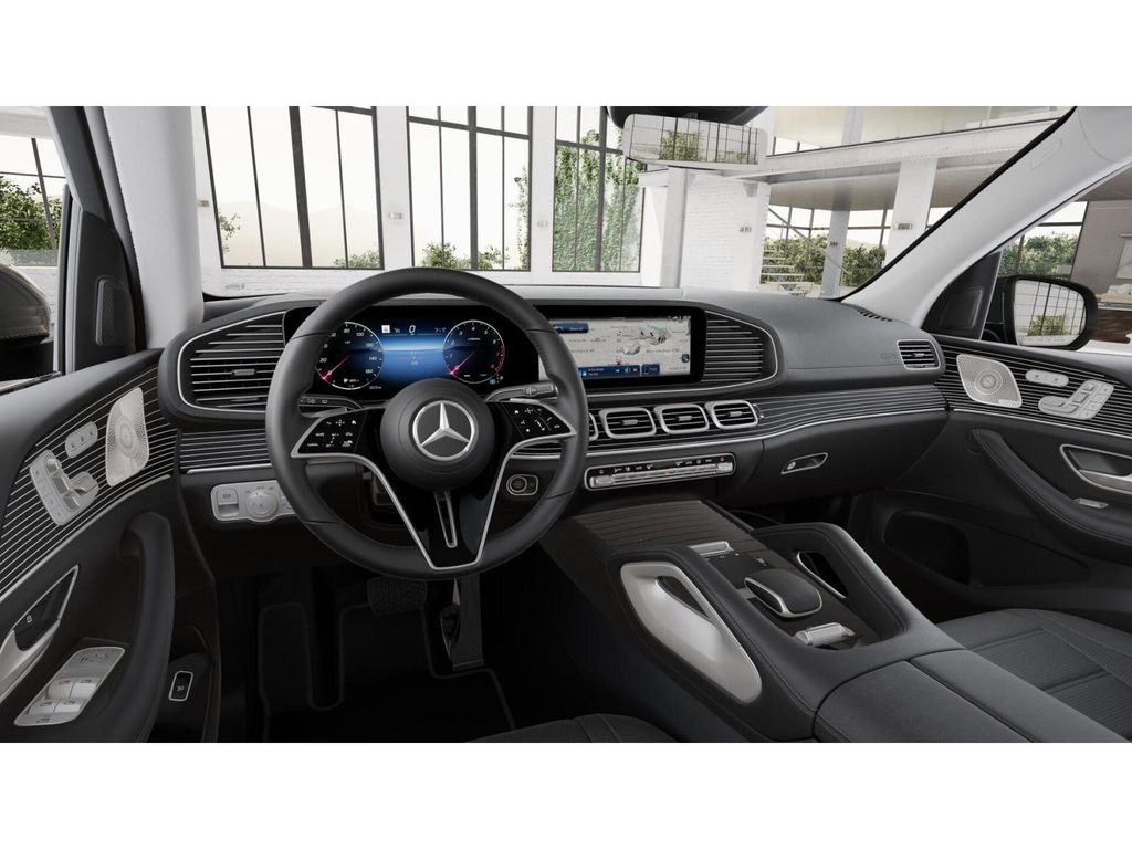 2026 Mercedes Benz GLS 450 4MATIC photo 3