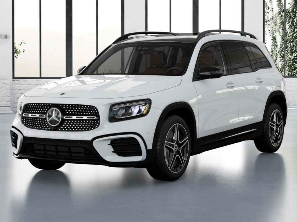 2026 Mercedes-Benz GLB GLB 250's photo