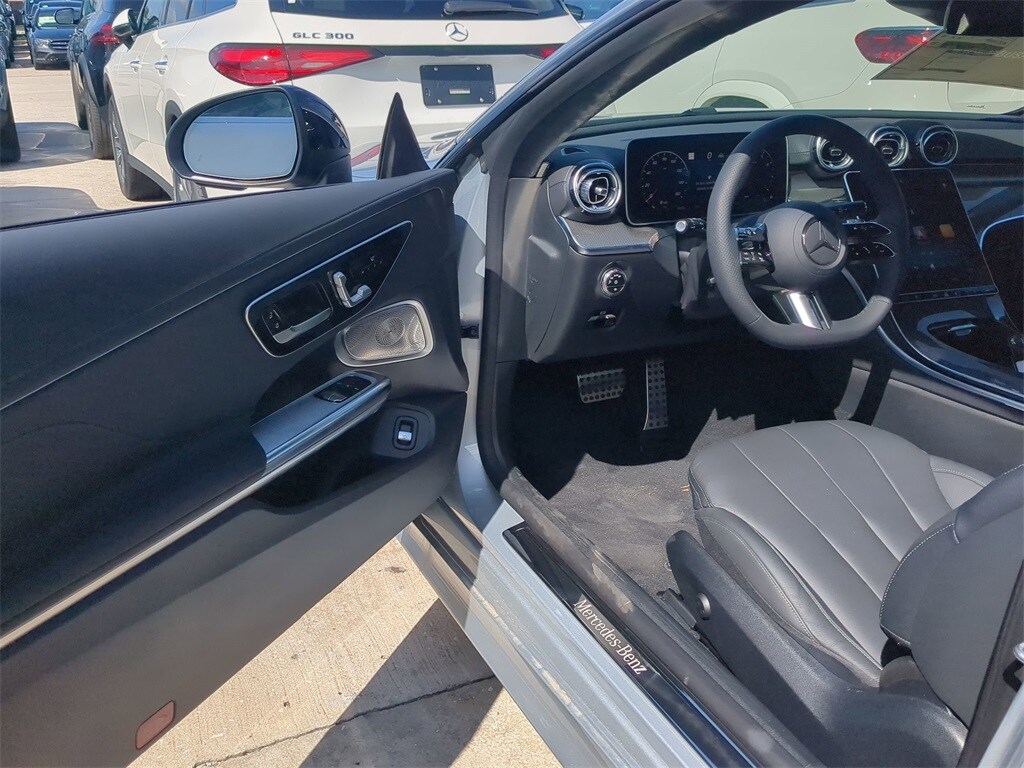 2024 Mercedes Benz CLE 300 photo 3