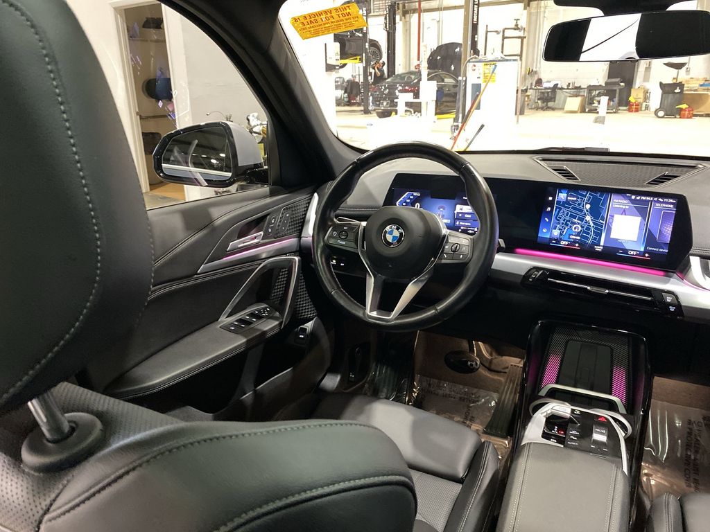 2023 Bmw X1 XDrive28i photo 3