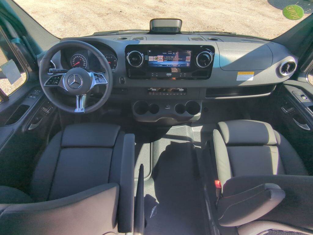 New 2025 Mercedes-Benz Sprinter 2500 Passenger 144 WB Minivan/Van