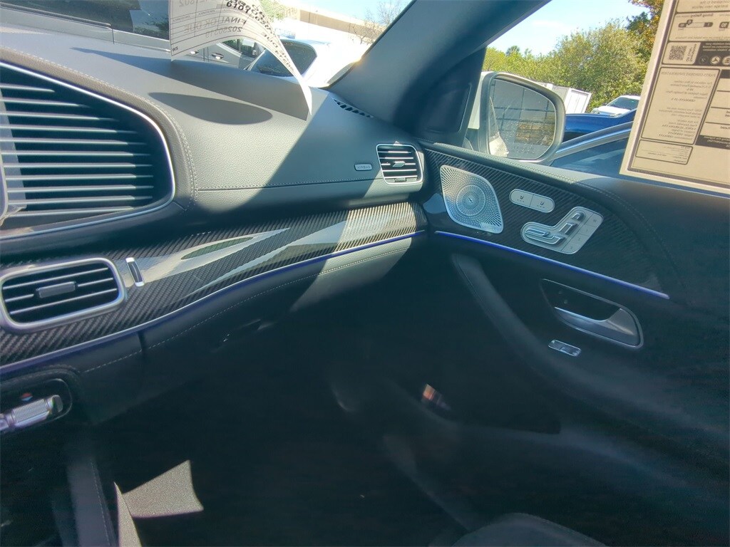 2025 Mercedes Benz GLE 53 AMG photo 4