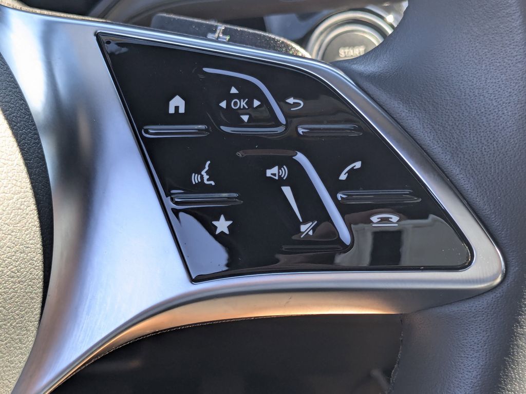 2025 Mercedes-Benz GLA GLA250 - Photo 11