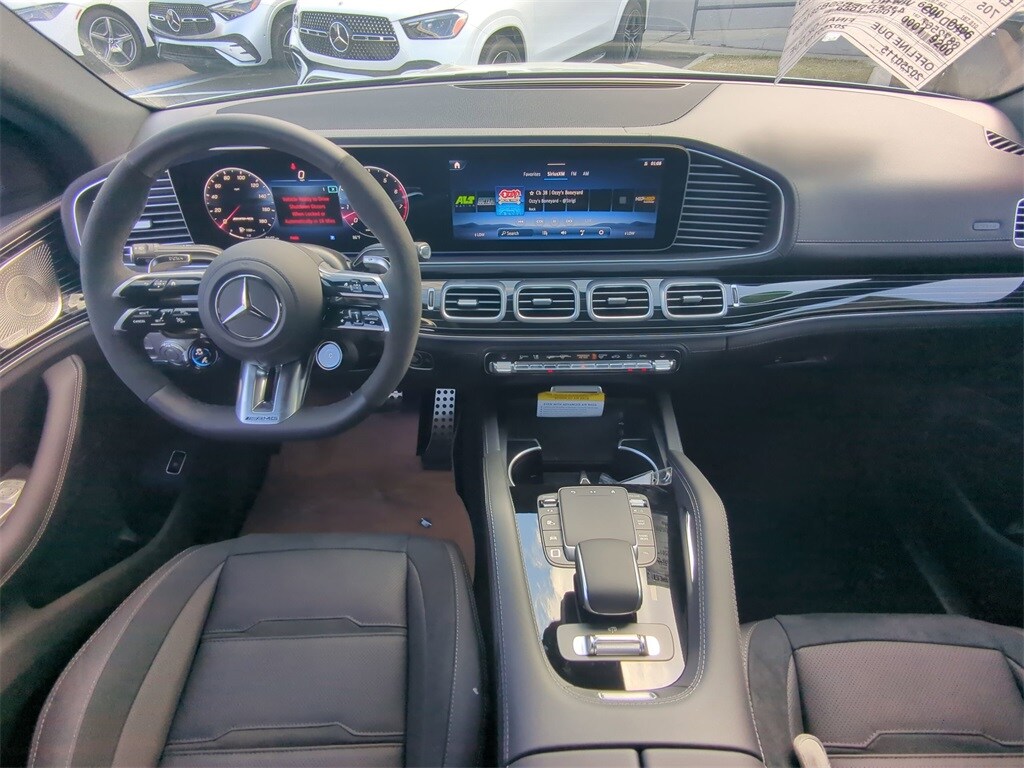 2025 Mercedes Benz GLE 53 AMG photo 2