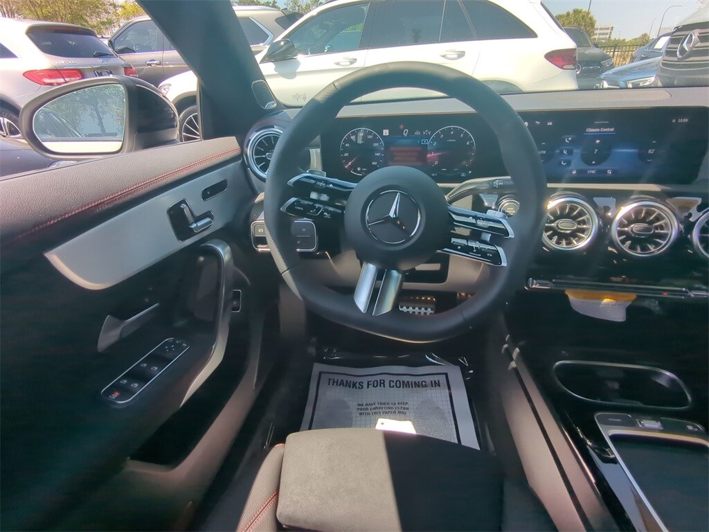 2025 Mercedes Benz CLA 250 4MATIC photo 3