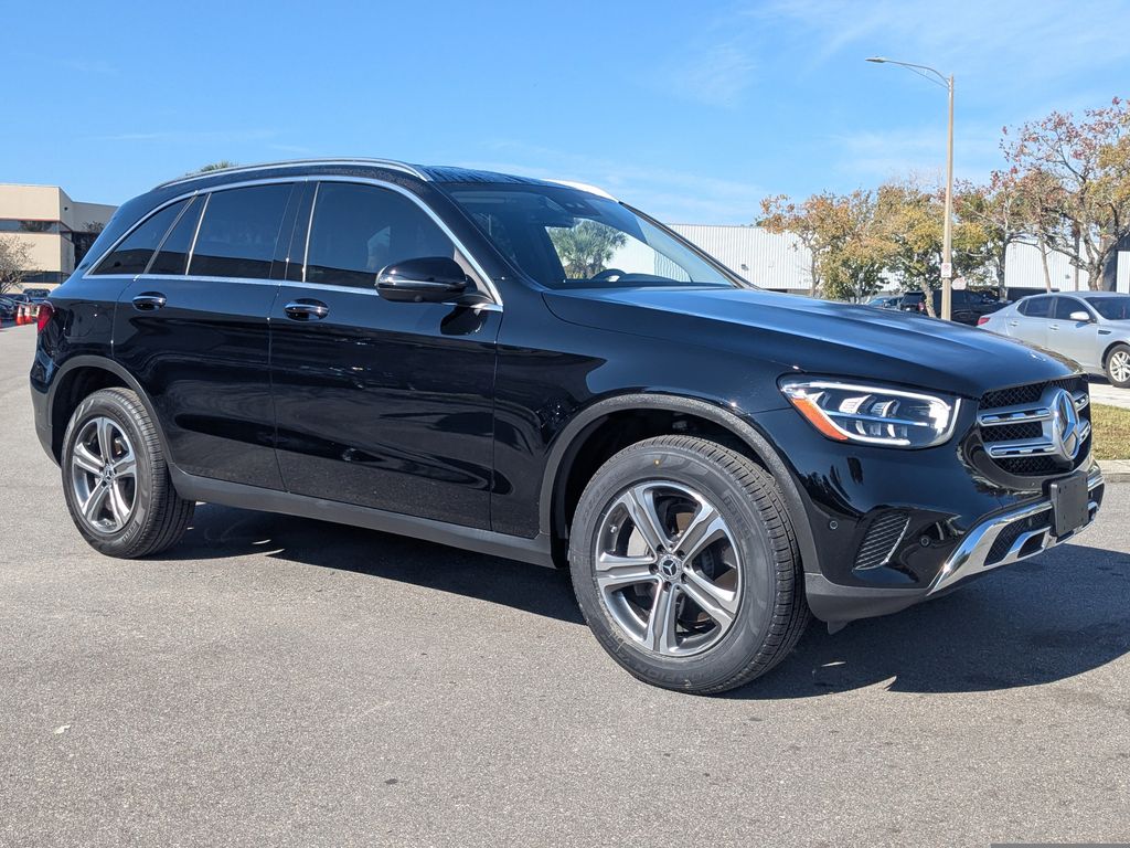 2022 Mercedes-Benz GLC GLC300