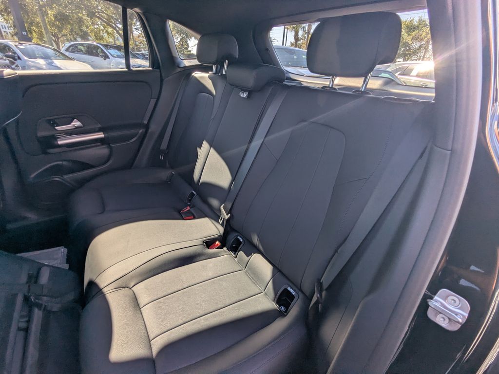 2025 Mercedes-Benz GLA GLA250 - Photo 24