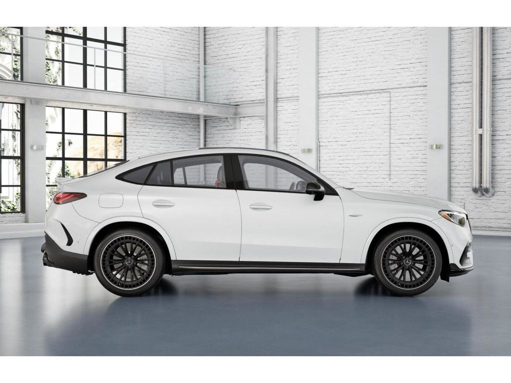 2026 Mercedes Benz GLC 43 AMG photo 2