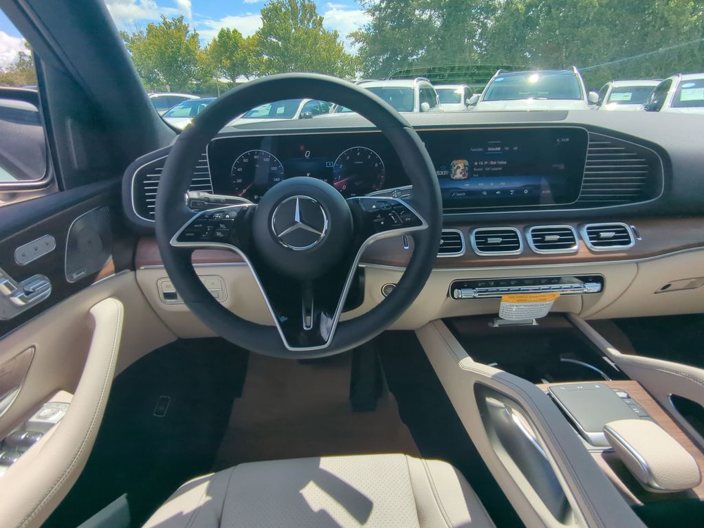 2026 Mercedes Benz GLE 350 4MATIC photo 3