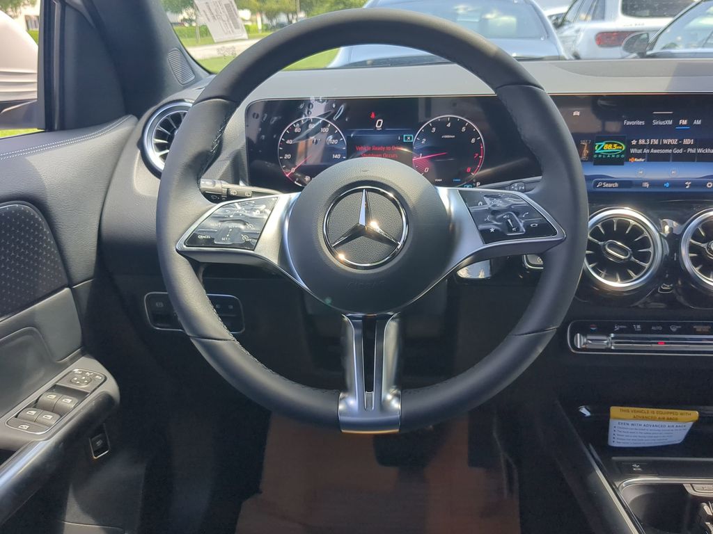 2026 Mercedes Benz GLA 250 photo 2
