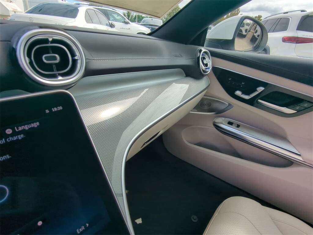 2024 Mercedes Benz CLE 300 photo 4