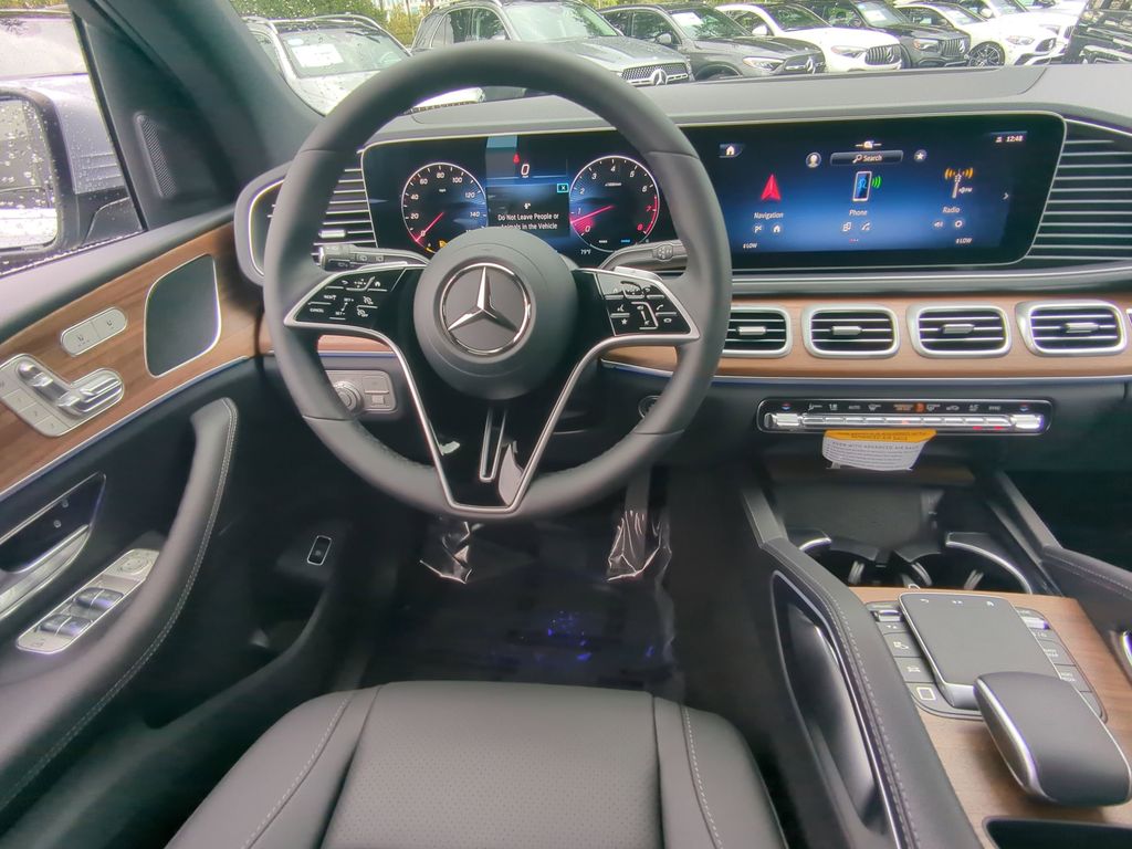 2026 Mercedes Benz GLE 350 photo 3