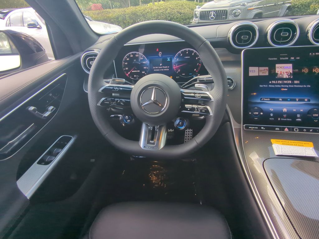 2025 Mercedes Benz GLC 43 AMG photo 3