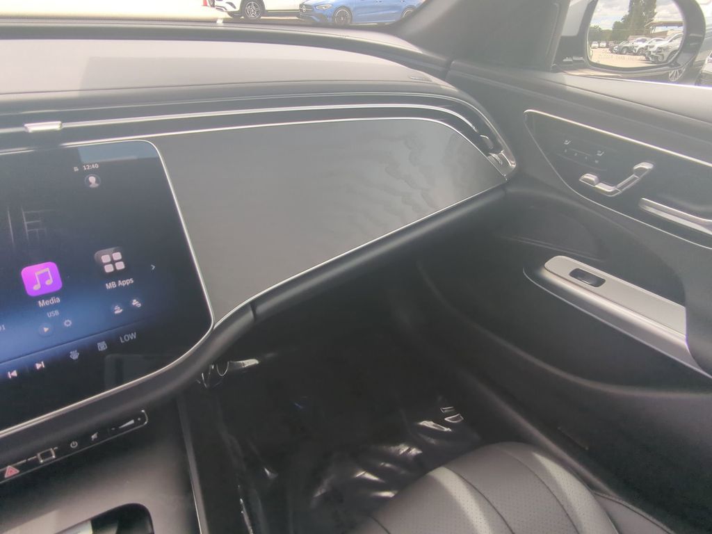 2026 Mercedes Benz E 350 photo 4