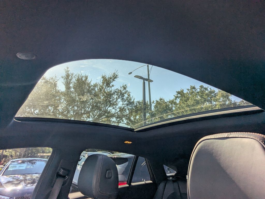 2024 Mercedes Benz GLE AMG 53 photo 4