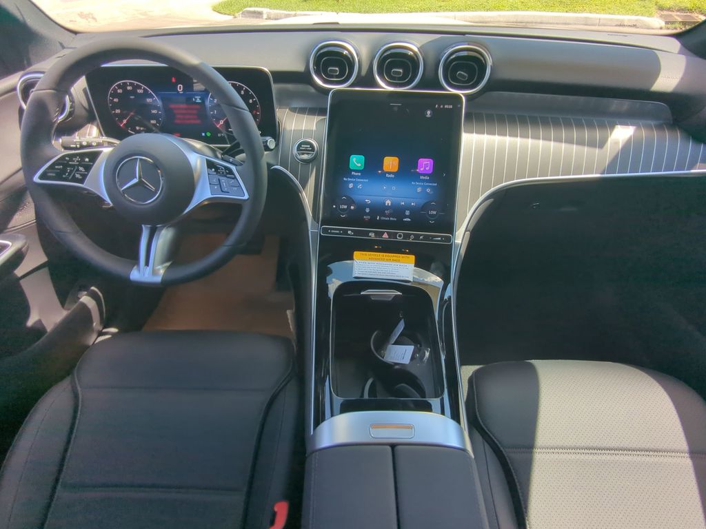 2026 Mercedes Benz GLC 300 photo 2