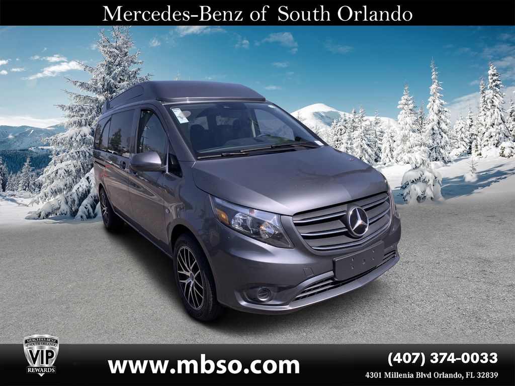 2023 Mercedes-Benz Metris Minivan/Van 