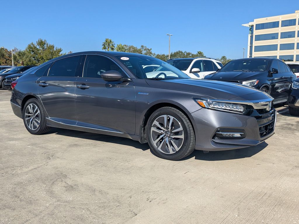 2018 Honda Accord Hybrid Touring's photo