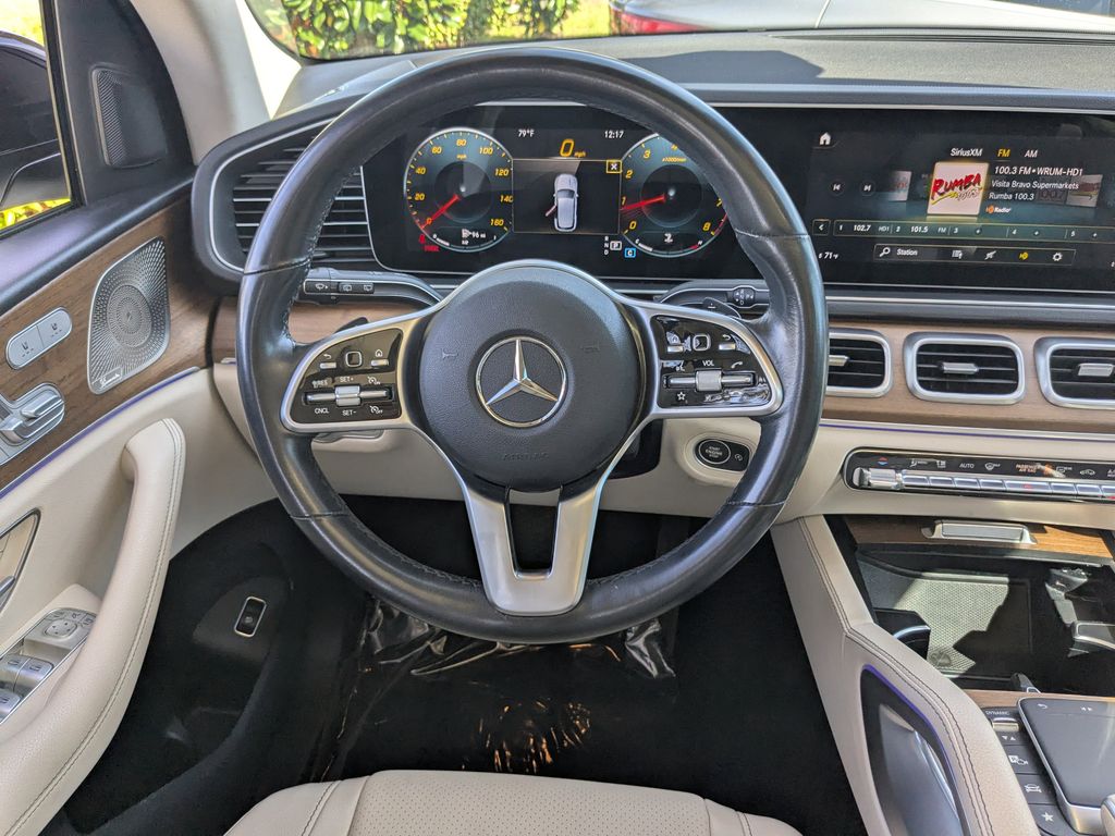 2022 Mercedes Benz GLE 350 4MATIC photo 3
