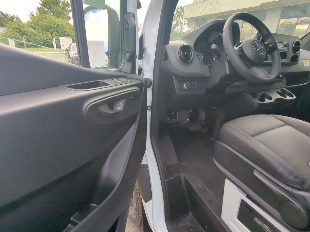 New 2025 Mercedes-Benz Sprinter 2500 Cargo 144 WB Cargo Van