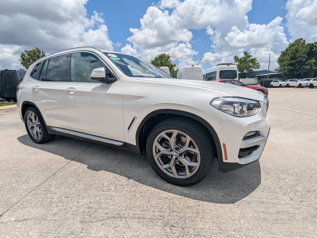2020 BMW X3 sDrive30i's photo