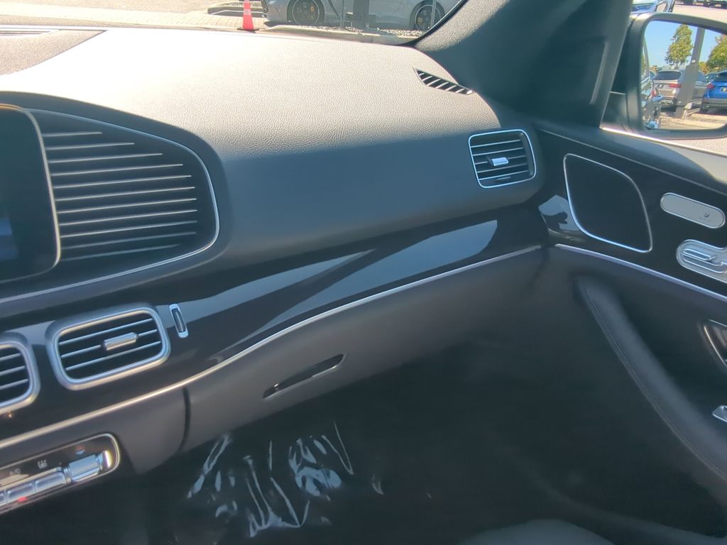 2025 Mercedes Benz GLE 450e 4MATIC photo 4