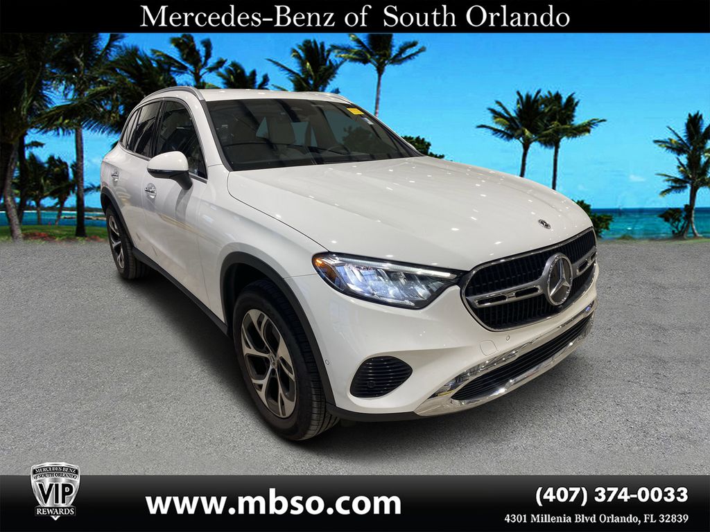 2025 Mercedes-Benz GLC