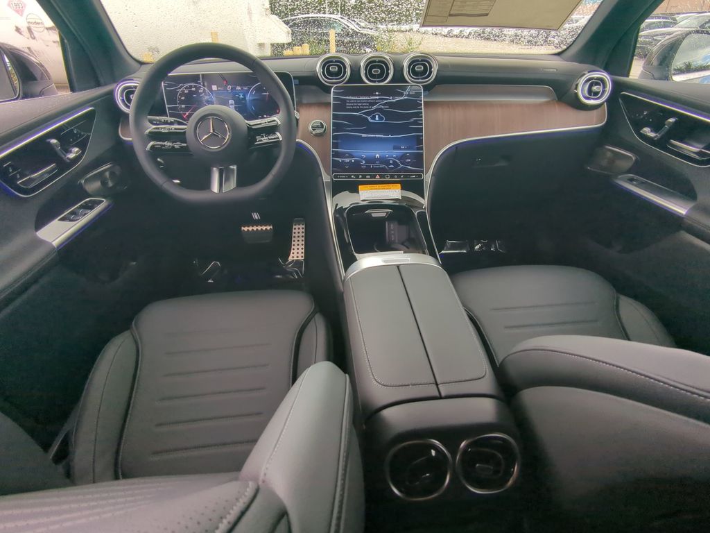 2026 Mercedes Benz GLC 350e 4MATIC photo 2