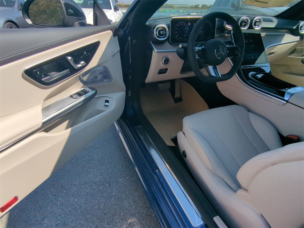 2024 Mercedes Benz CLE 300 photo 3