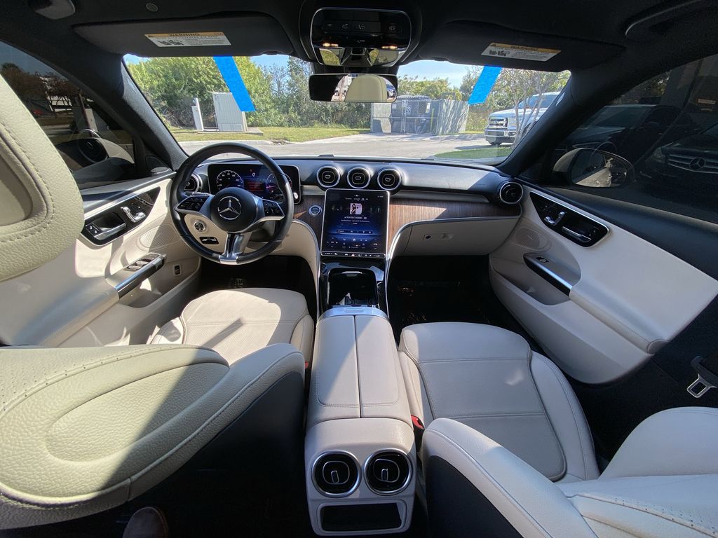 2024 Mercedes Benz C 300 4MATIC photo 2