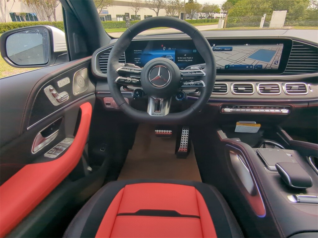 2025 Mercedes Benz GLE 53 AMG photo 3