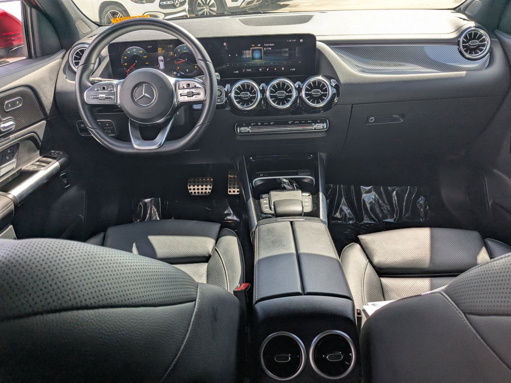 2023 Mercedes Benz GLA 250 photo 2