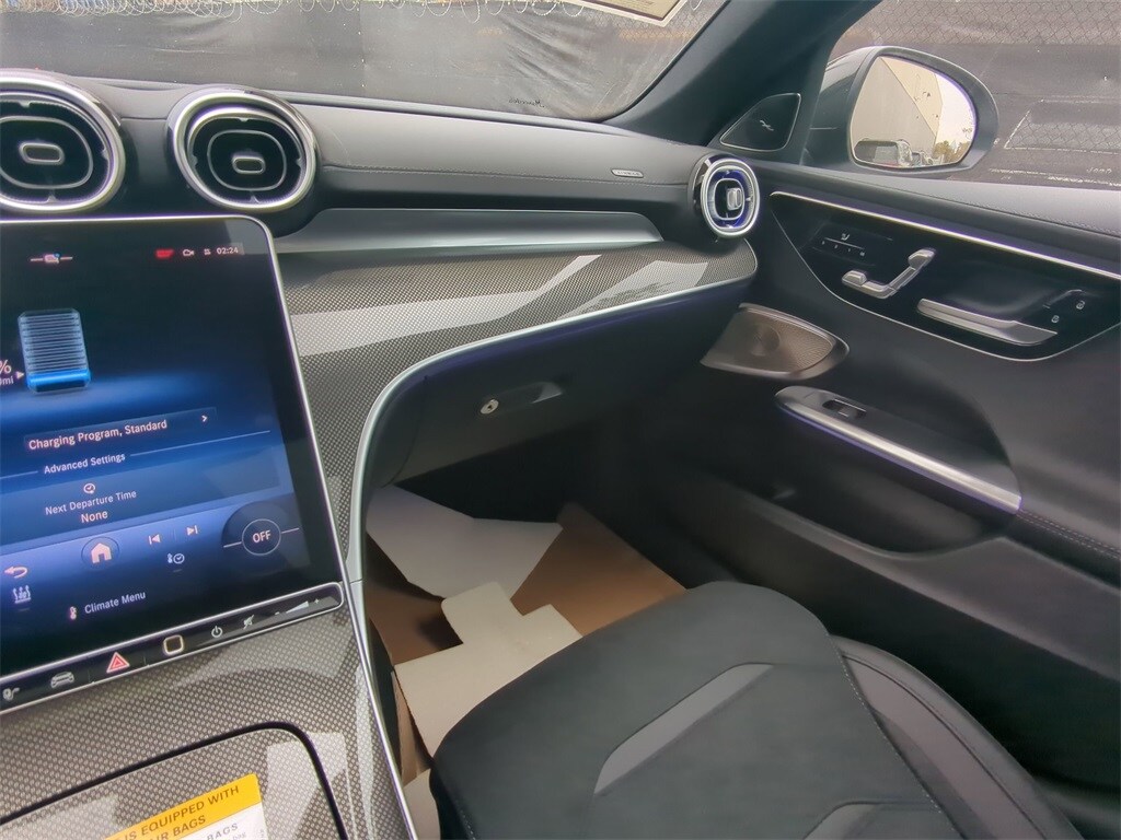 2025 Mercedes Benz C 63 S AMG photo 4