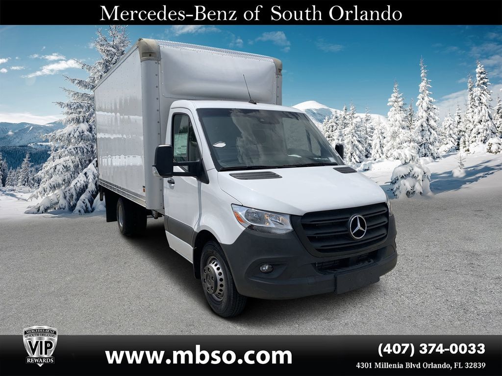 New 2024 Mercedes-Benz Sprinter 3500 Cab Chassis 170 WB Cab/Chassis