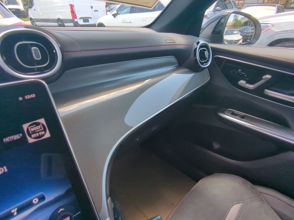 2026 Mercedes Benz GLC 43 AMG photo 2