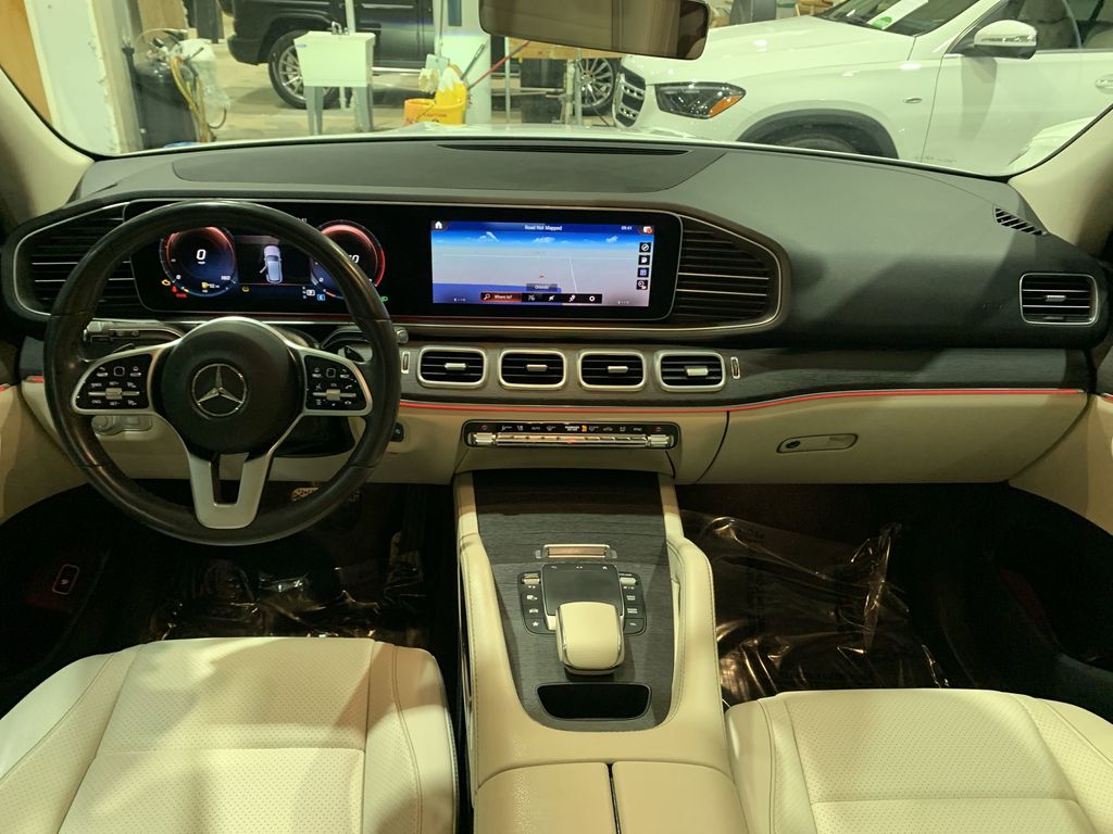 2021 Mercedes Benz GLE 350 photo 2