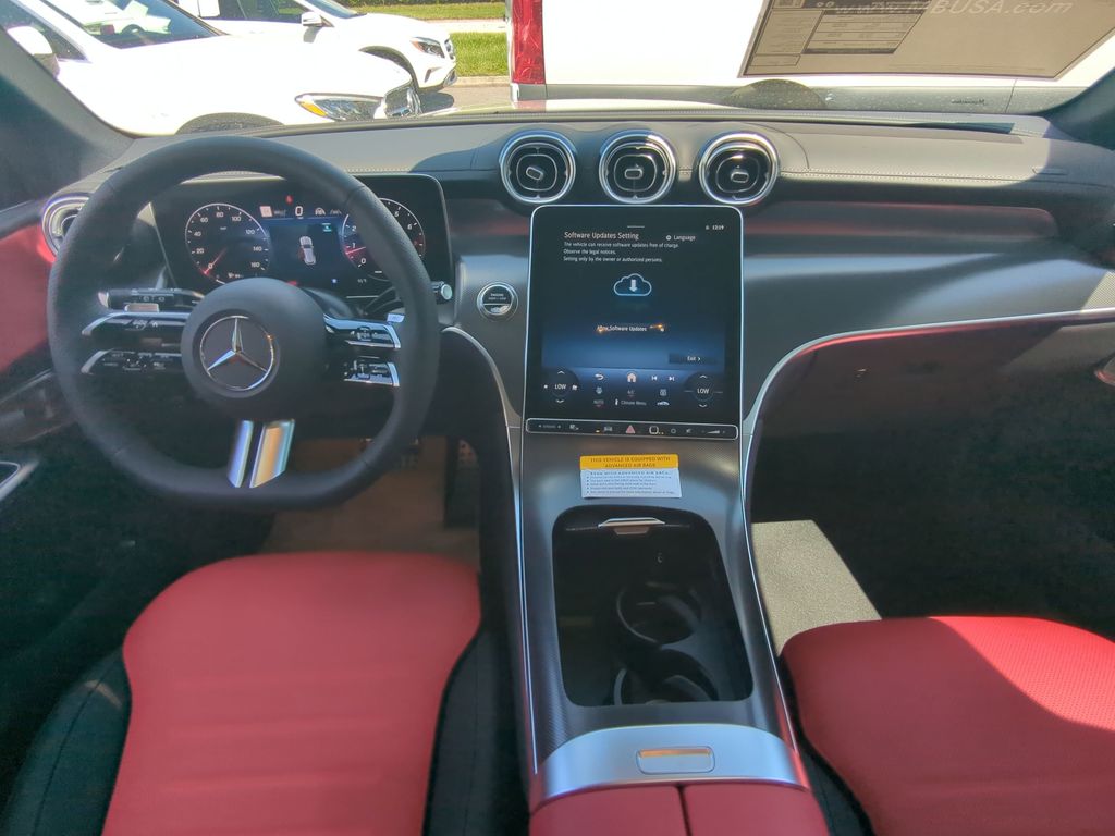 2026 Mercedes Benz GLC 300 4MATIC photo 2